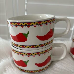 Vintage set of 4 chili or soup bowls